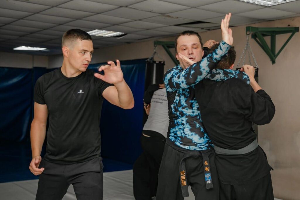 ways-self-defence